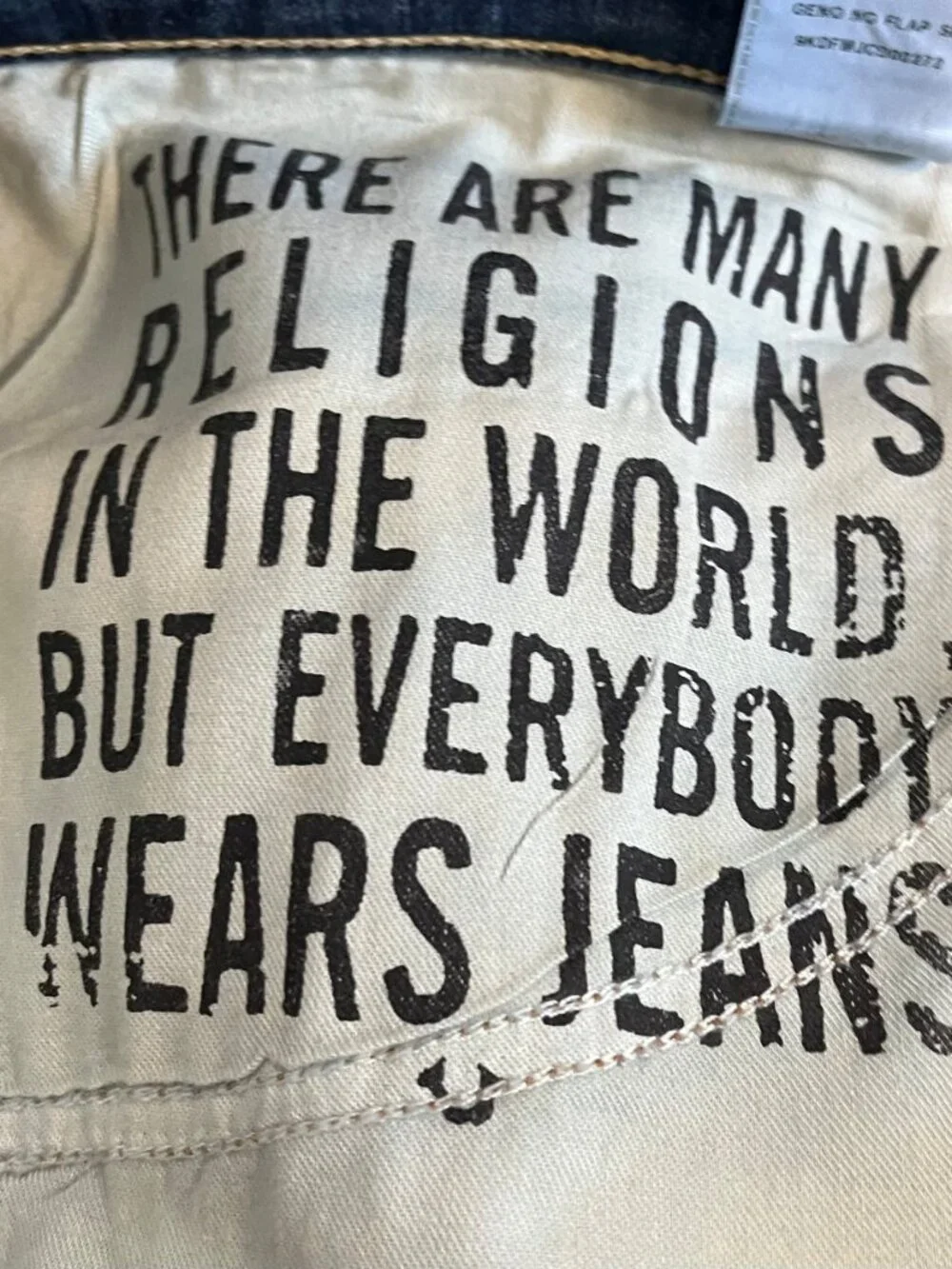 Vintage True Religion Straight-Leg Distressed Jeans size 42